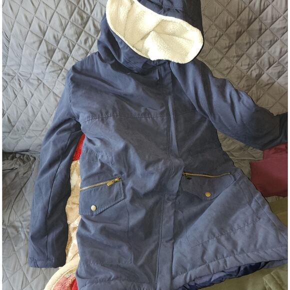 COFFEE SHOP NWT WOMENS FAUX SHERPA LINED WATER REPELLENT WINTER PARKA.  Size M . - Picture 1 of 7